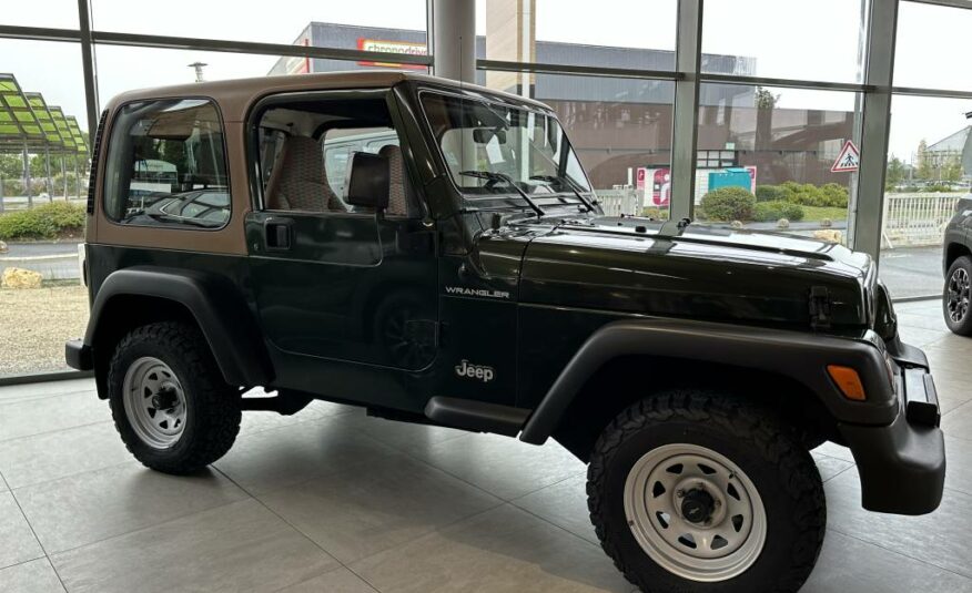 JEEP WRANGLER 2.5  ESSENCE 118