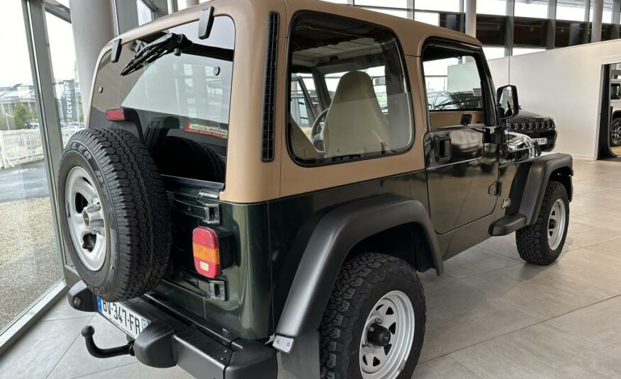 JEEP WRANGLER 2.5  ESSENCE 118